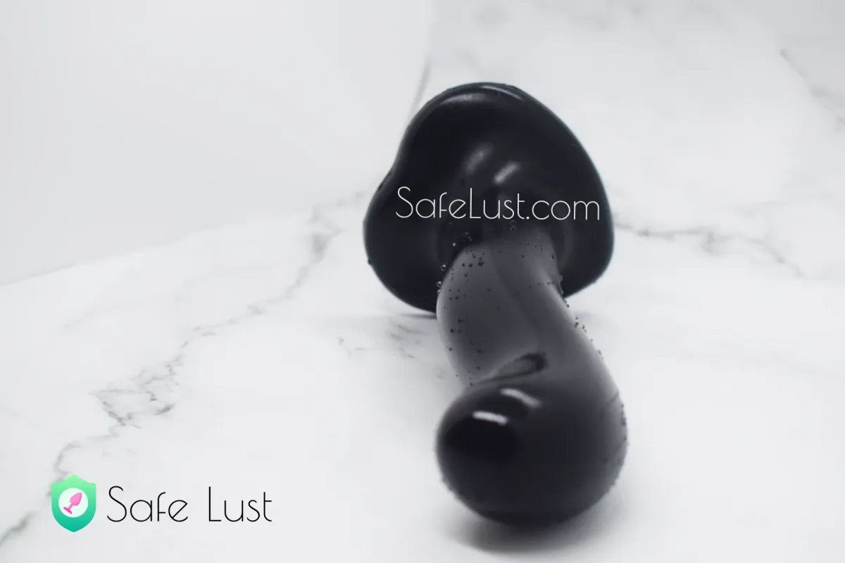 Strap-On-Me P&G Spot Dildo Review